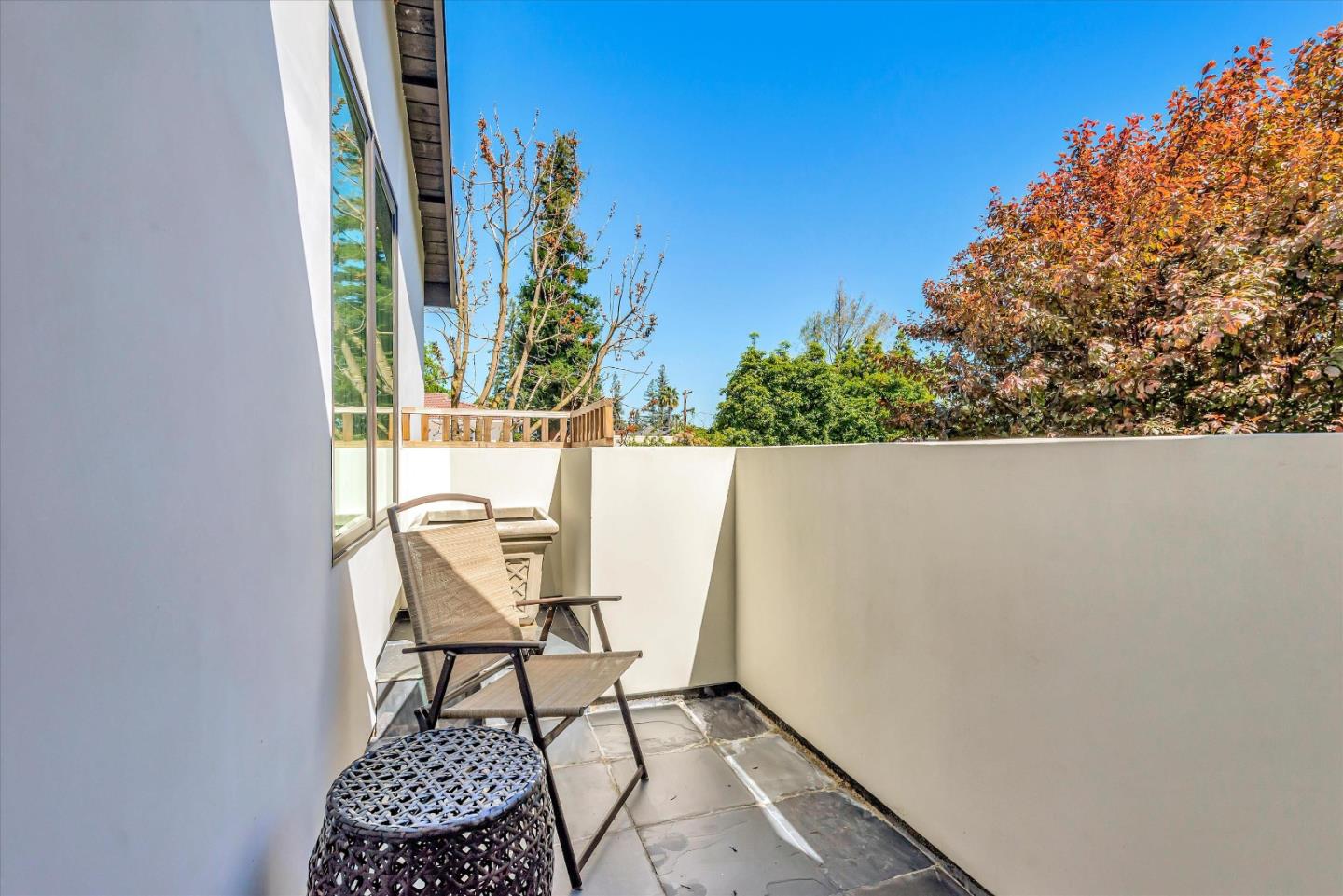Detail Gallery Image 26 of 31 For 227 Finger Ave, Redwood City,  CA 94062 - 5 Beds | 4/1 Baths