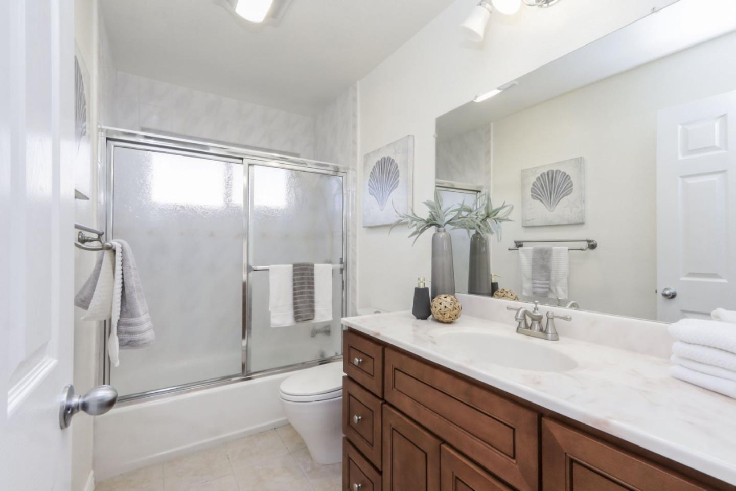 Detail Gallery Image 45 of 55 For 1604 Adolfo Dr, San Jose,  CA 95131 - 4 Beds | 2/1 Baths