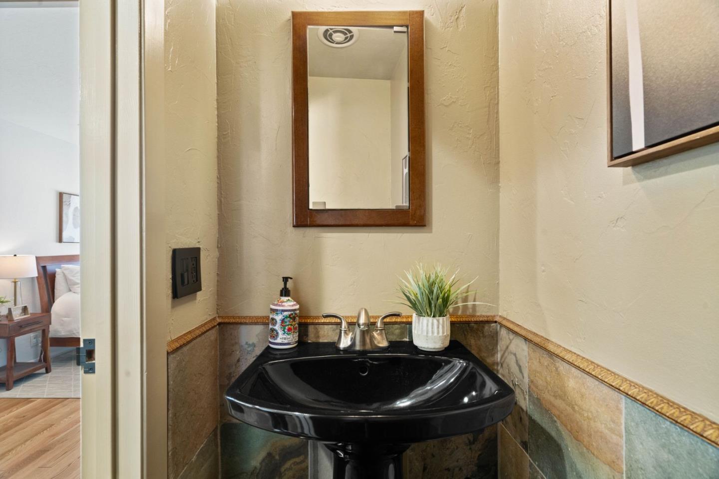 Detail Gallery Image 29 of 45 For 629 Armanini Ave, Santa Clara,  CA 95050 - 3 Beds | 1/1 Baths