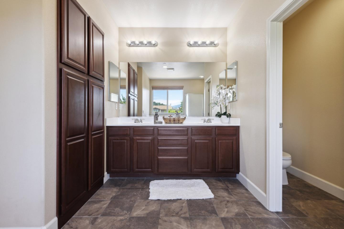 Detail Gallery Image 29 of 57 For 7954 Spanish Oak Cir, Gilroy,  CA 95020 - 4 Beds | 2/1 Baths