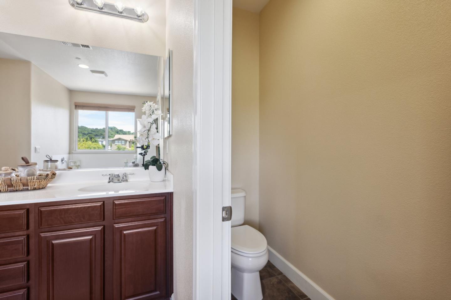 Detail Gallery Image 31 of 57 For 7954 Spanish Oak Cir, Gilroy,  CA 95020 - 4 Beds | 2/1 Baths