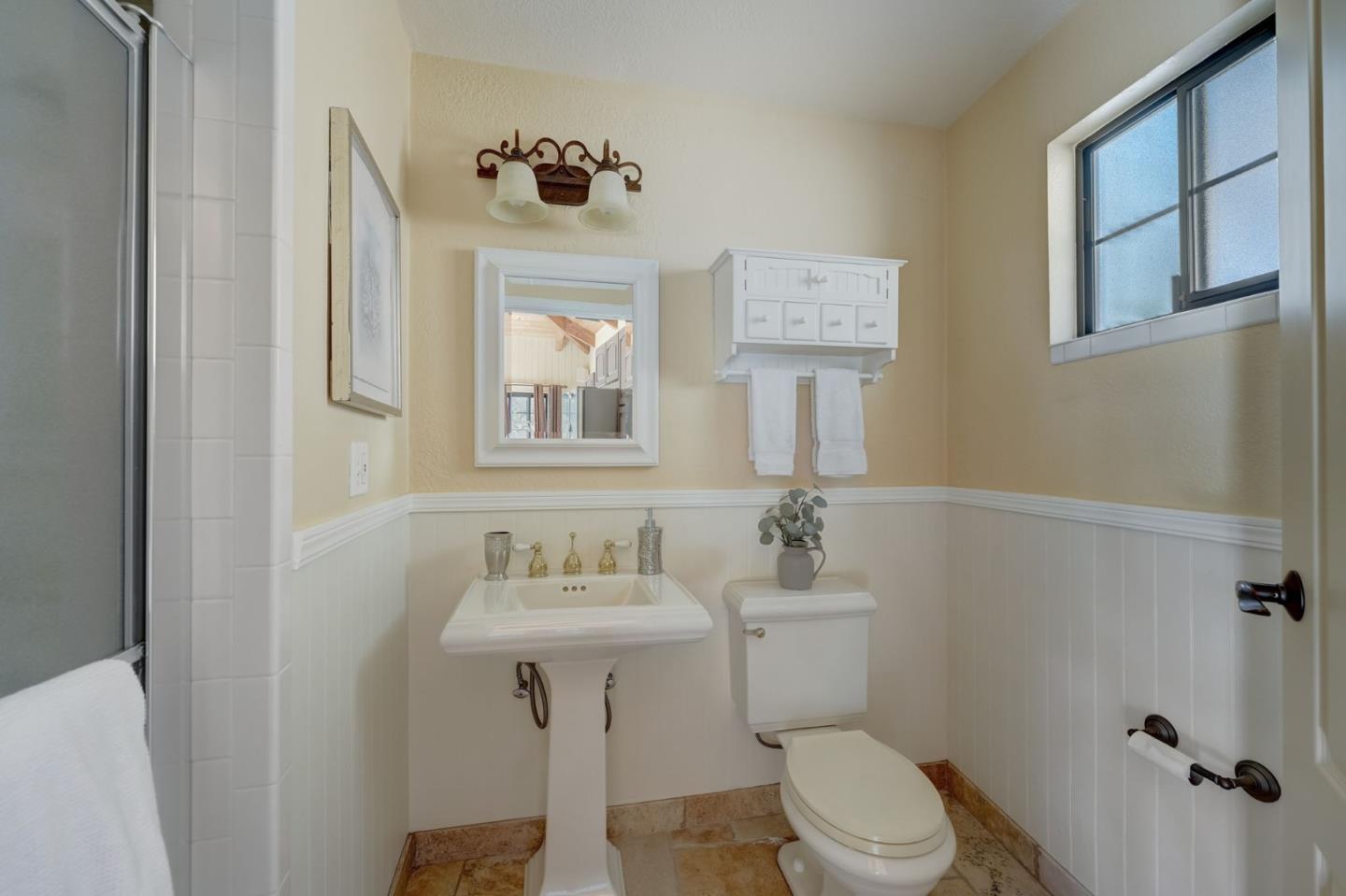 Detail Gallery Image 119 of 178 For 15965 Shannon Rd, Los Gatos,  CA 95032 - 5 Beds | 3/1 Baths