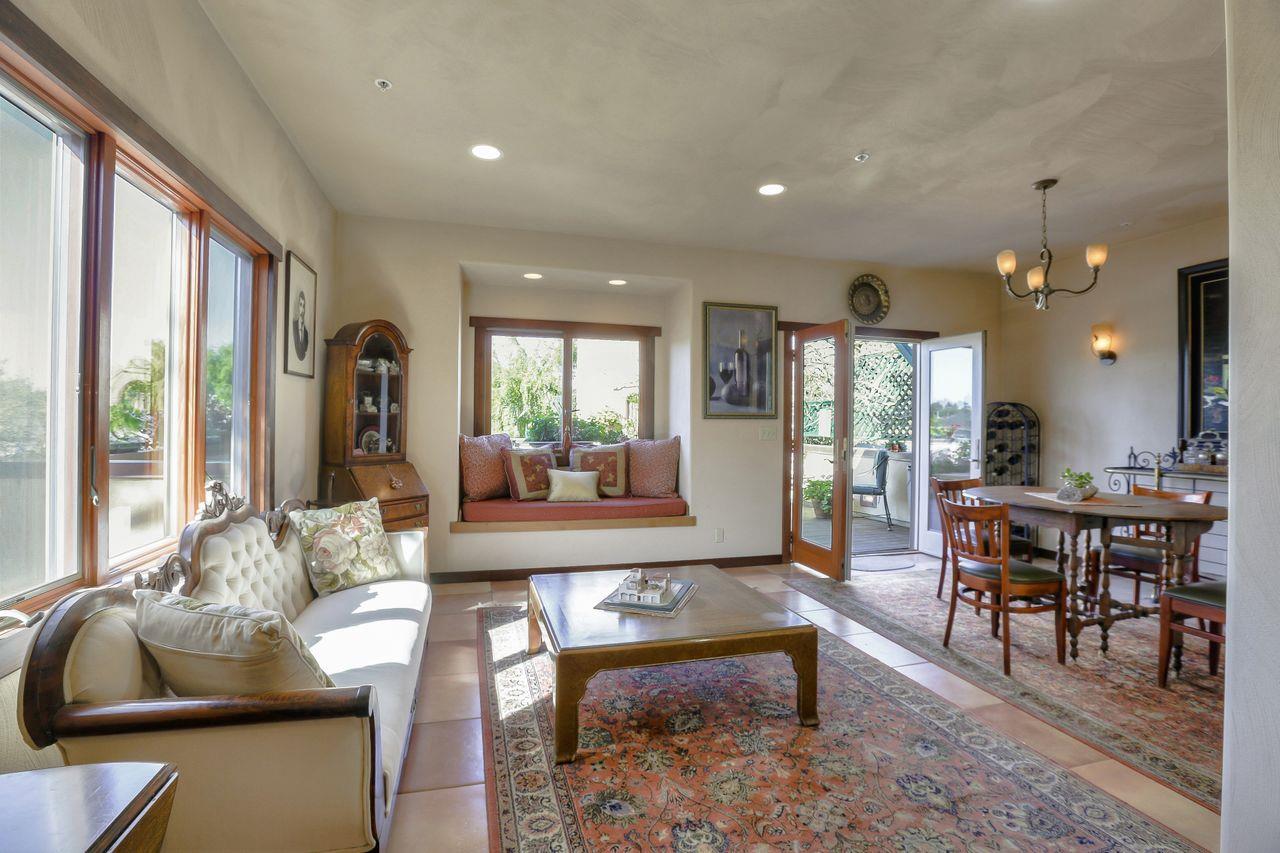 Detail Gallery Image 6 of 23 For 725 Correas St, Half Moon Bay,  CA 94019 - 3 Beds | 1/1 Baths