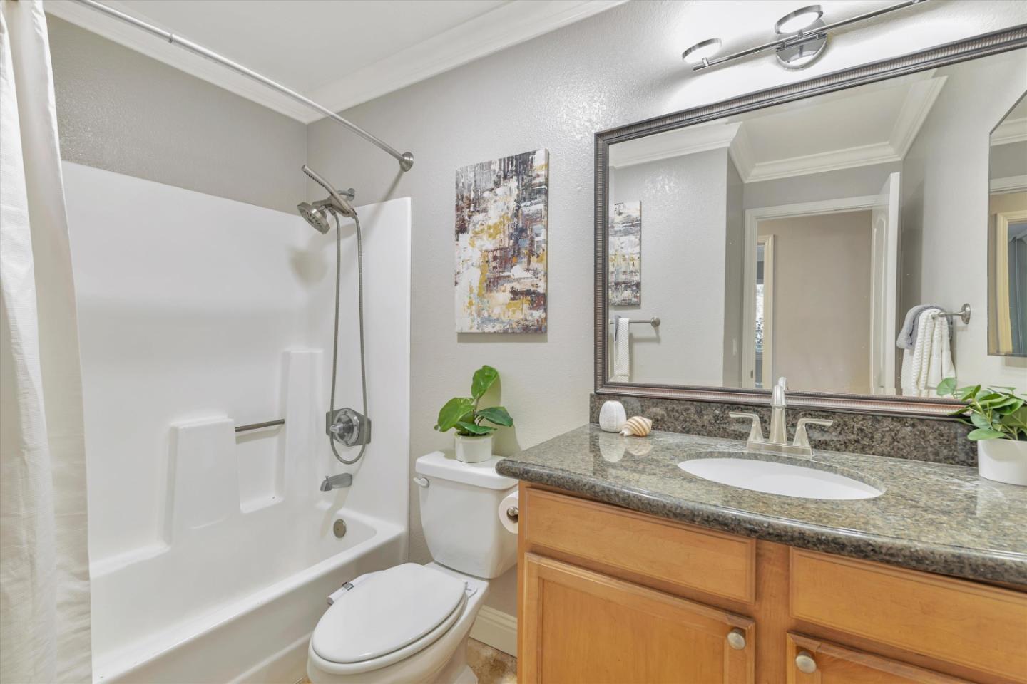 Detail Gallery Image 13 of 27 For 3352 Red Cedar Ter, Fremont,  CA 94536 - 2 Beds | 1 Baths