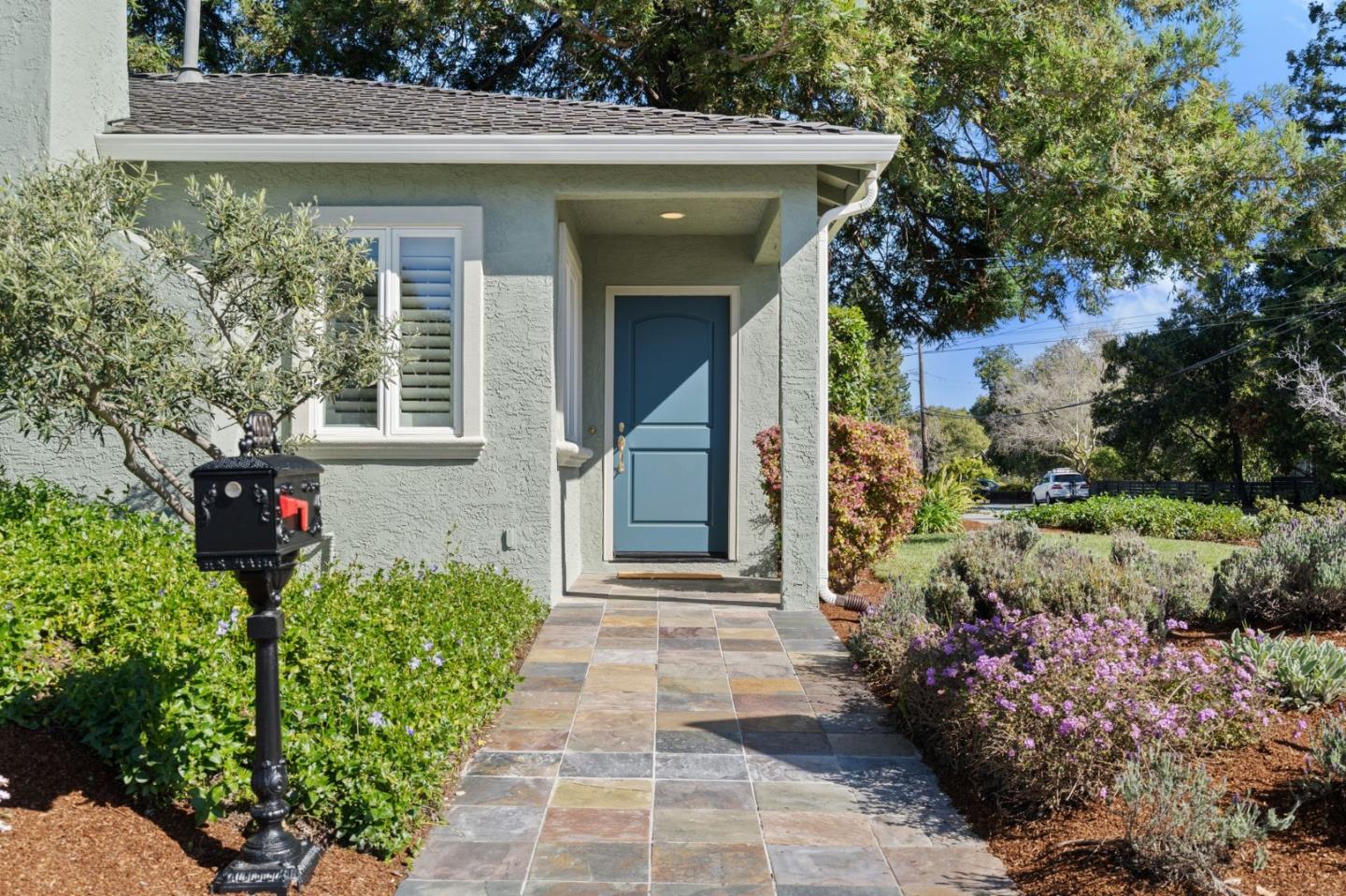 Detail Gallery Image 1 of 27 For 999 Loraine Ave, Los Altos,  CA 94024 - 2 Beds | 2 Baths