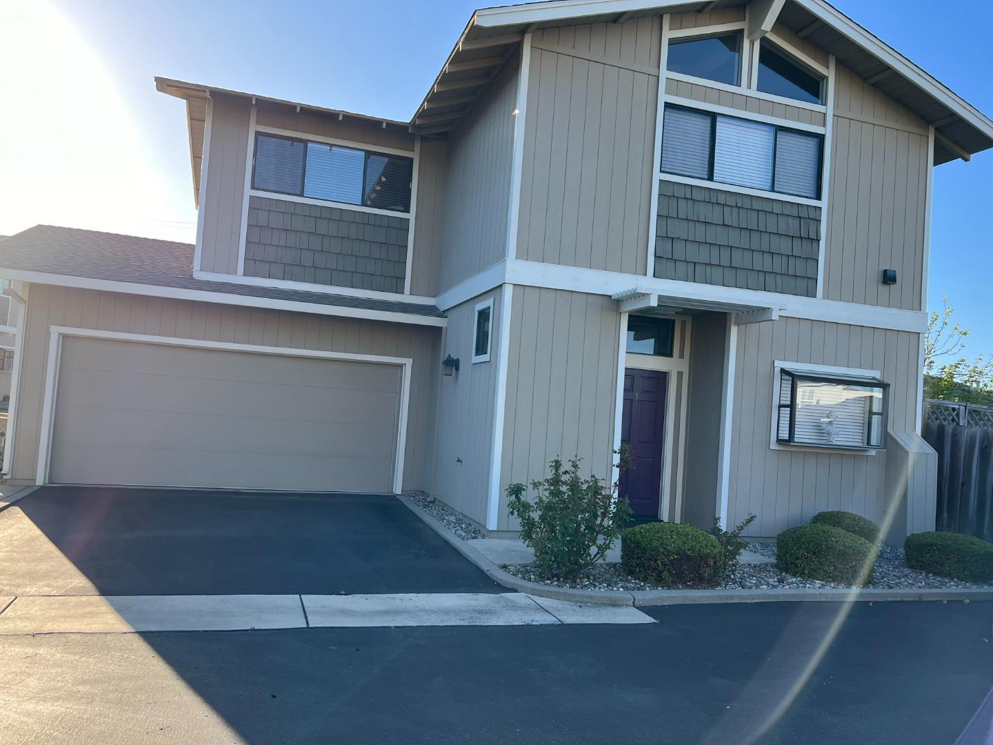 Photo of 505 West St #3 in Salinas, CA