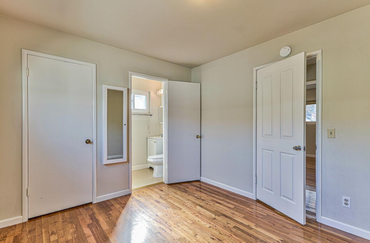 Detail Gallery Image 11 of 20 For 1674 Harding St, Seaside,  CA 93955 - 3 Beds | 1/1 Baths