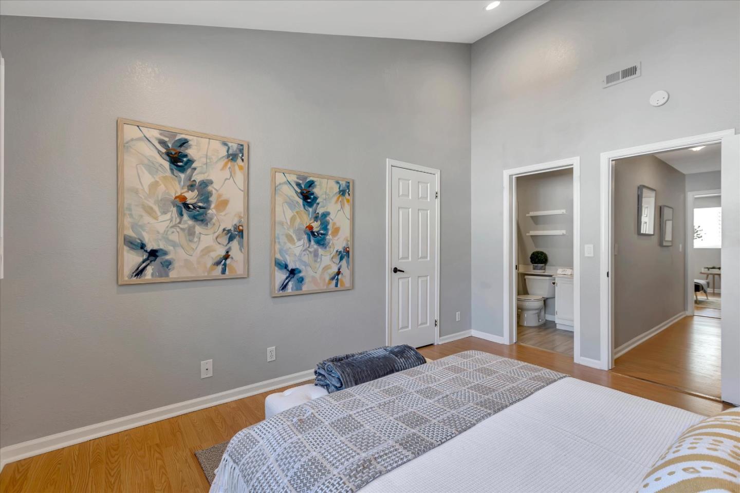 Detail Gallery Image 23 of 37 For 3705 Blackford Ave, San Jose,  CA 95117 - 2 Beds | 2/1 Baths