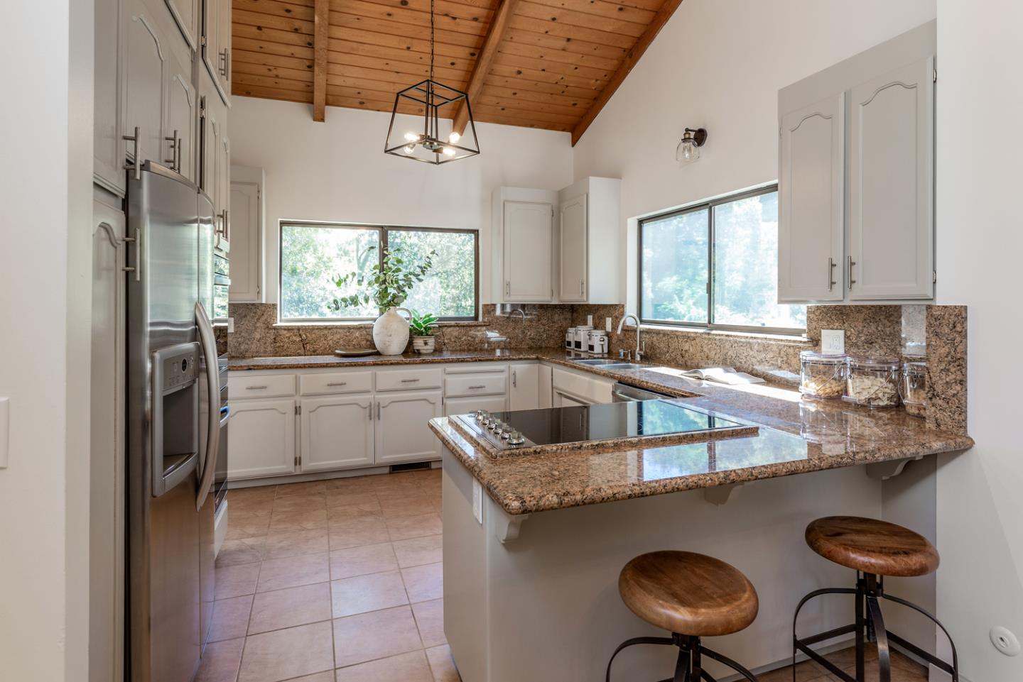 Detail Gallery Image 10 of 38 For 27381 Moody Rd, Los Altos Hills,  CA 94022 - 4 Beds | 2/1 Baths