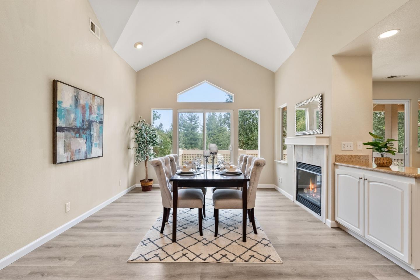 Detail Gallery Image 9 of 36 For 268 Bluebonnet Ln #321,  Scotts Valley,  CA 95066 - 3 Beds | 2 Baths