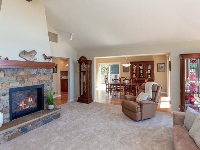 Detail Gallery Image 11 of 57 For 24909 Miller Hill Rd, Los Gatos,  CA 95033 - 3 Beds | 2 Baths