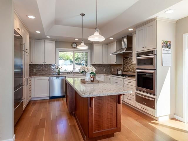 Detail Gallery Image 12 of 57 For 24909 Miller Hill Rd, Los Gatos,  CA 95033 - 3 Beds | 2 Baths