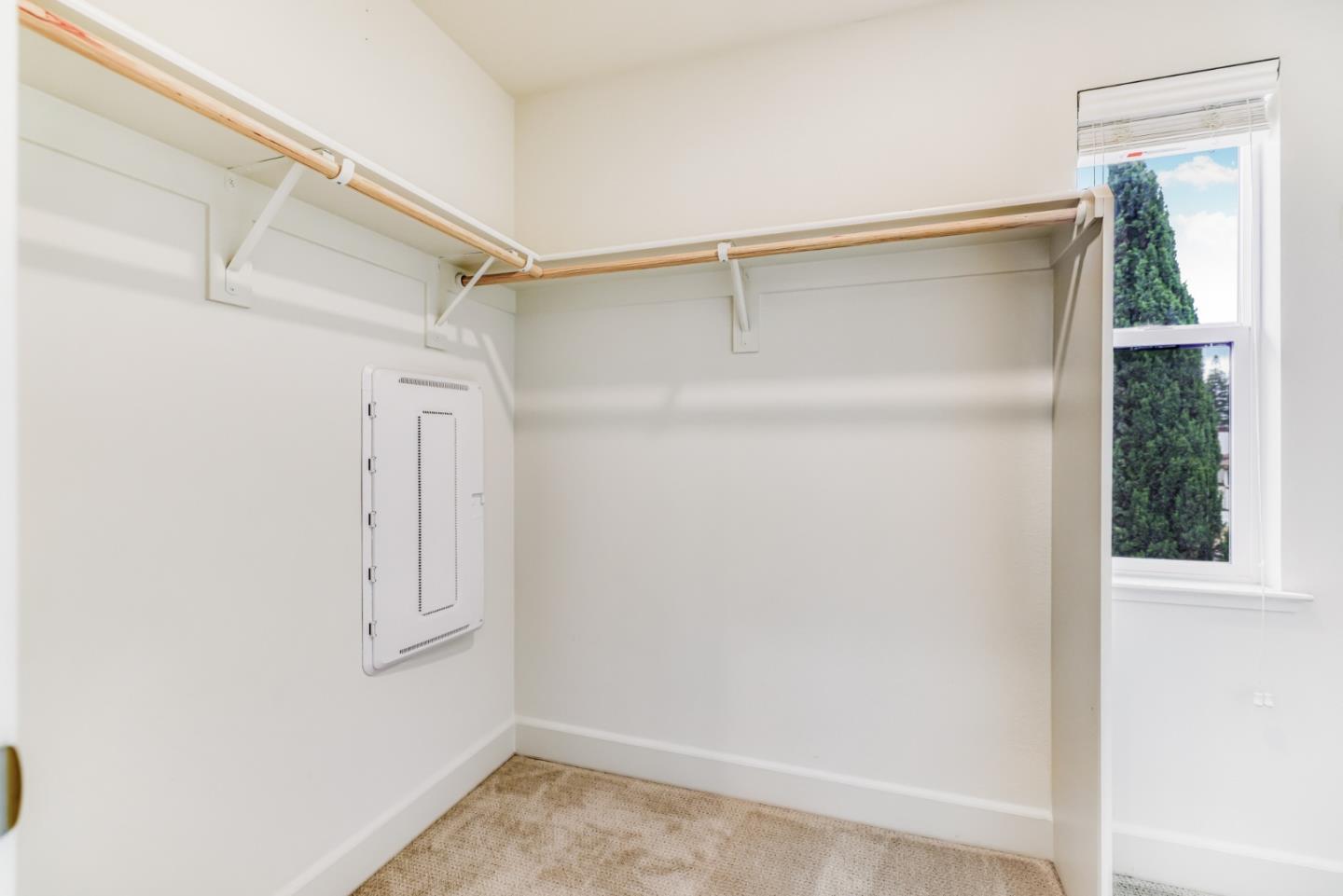 Detail Gallery Image 26 of 42 For 2725 Ball Pl #6,  Santa Clara,  CA 95051 - 3 Beds | 2/1 Baths