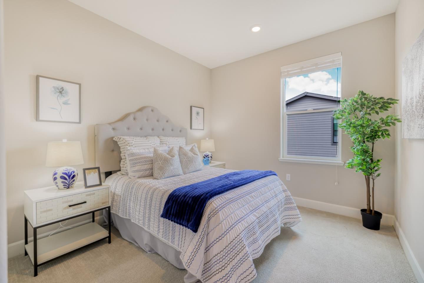 Detail Gallery Image 30 of 42 For 2725 Ball Pl #6,  Santa Clara,  CA 95051 - 3 Beds | 2/1 Baths