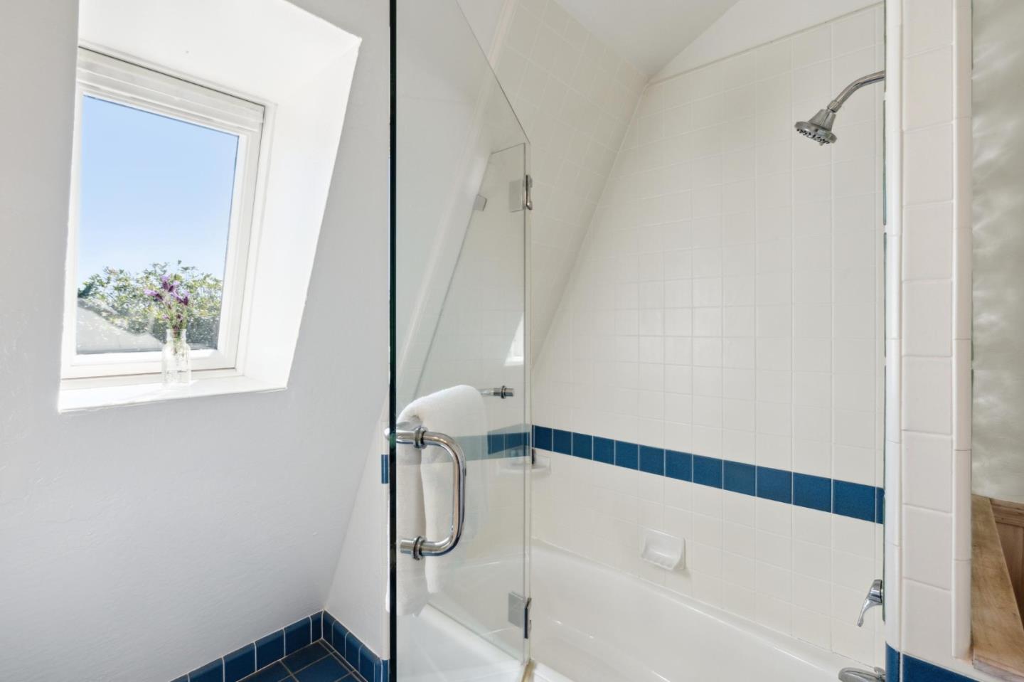 Detail Gallery Image 34 of 50 For 324 Granelli Ave, Half Moon Bay,  CA 94019 - 3 Beds | 2/1 Baths