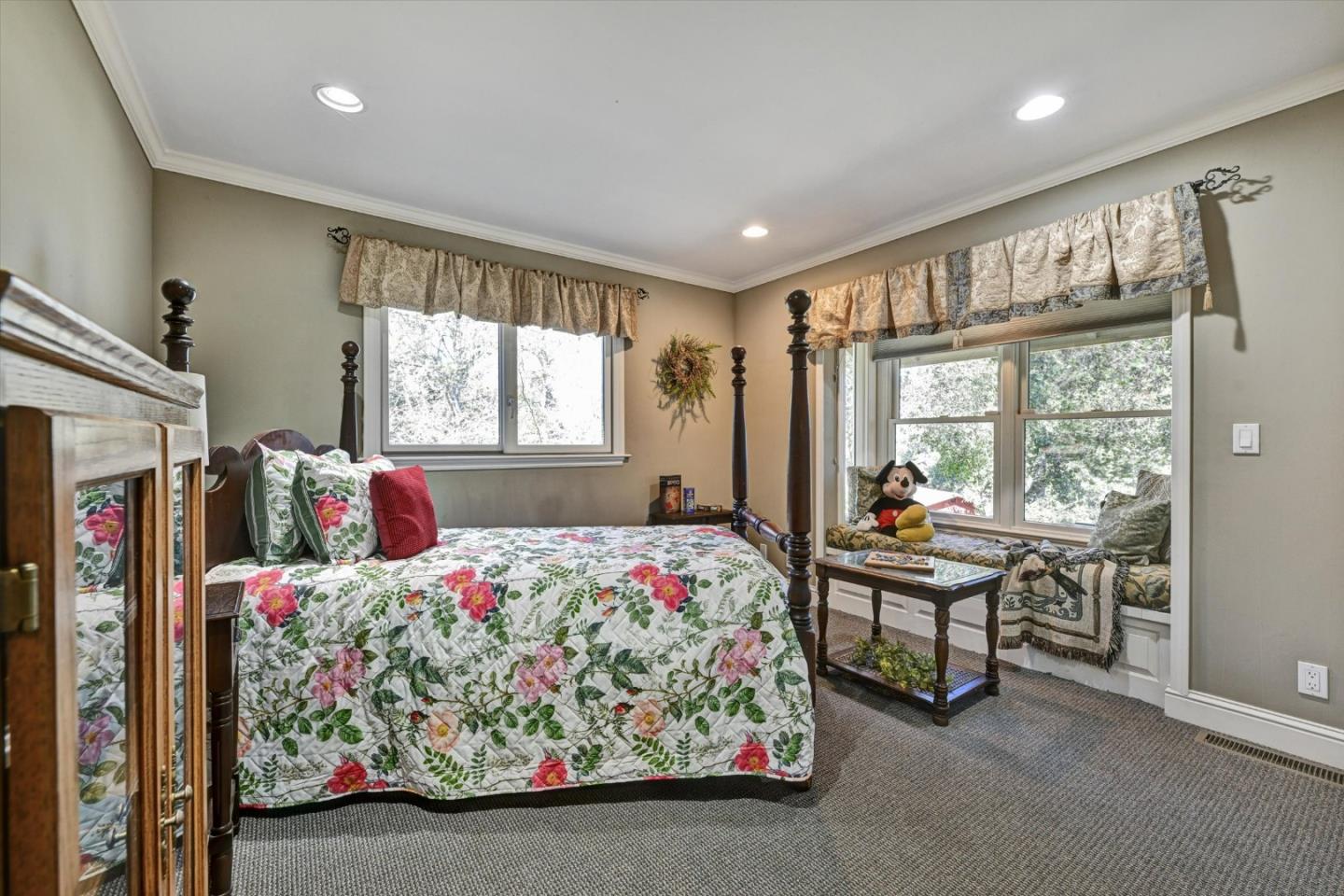 Detail Gallery Image 42 of 60 For 462 Lockewood Ln, Scotts Valley,  CA 95066 - 5 Beds | 3/1 Baths
