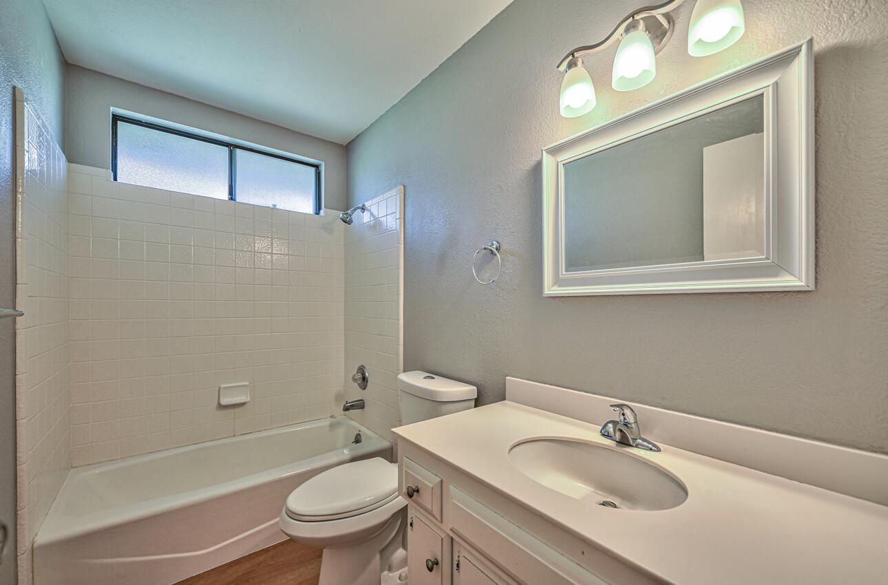Detail Gallery Image 28 of 30 For 1844 Cherokee Dr #1,  Salinas,  CA 93906 - 2 Beds | 2 Baths