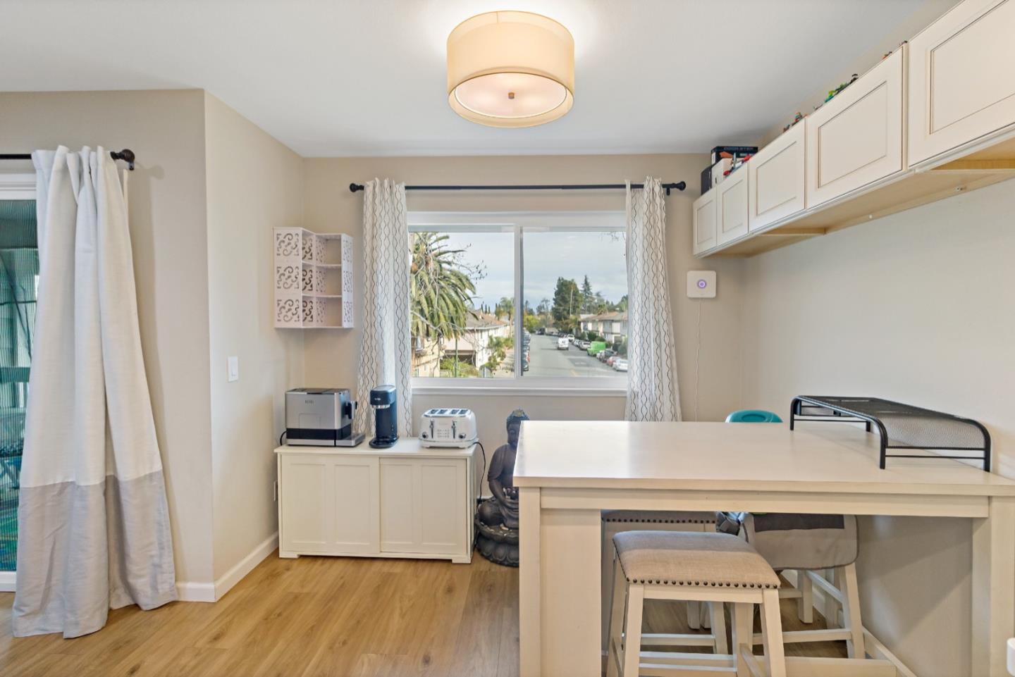 Detail Gallery Image 25 of 46 For 938 Clark Ave #2,  Mountain View,  CA 94040 - 2 Beds | 2 Baths