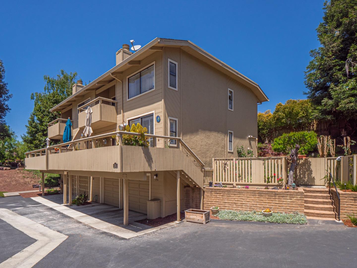 Detail Gallery Image 1 of 65 For 194 Hyannis Ct, Aptos,  CA 95003 - 3 Beds | 2/1 Baths