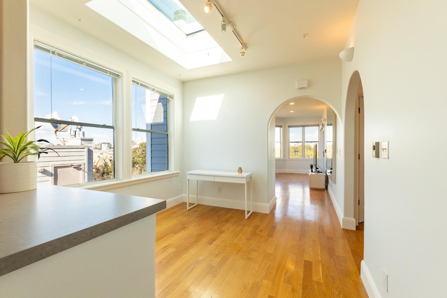 Detail Gallery Image 15 of 49 For 1800 Turk St #402,  San Francisco,  CA 94115 - 2 Beds | 1 Baths