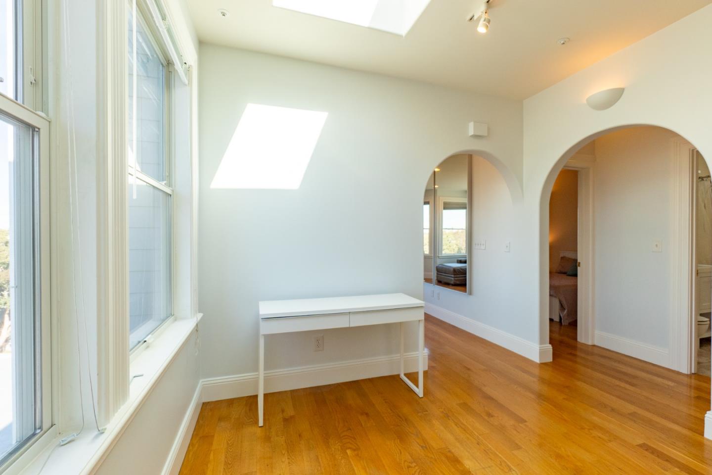 Detail Gallery Image 17 of 49 For 1800 Turk St #402,  San Francisco,  CA 94115 - 2 Beds | 1 Baths