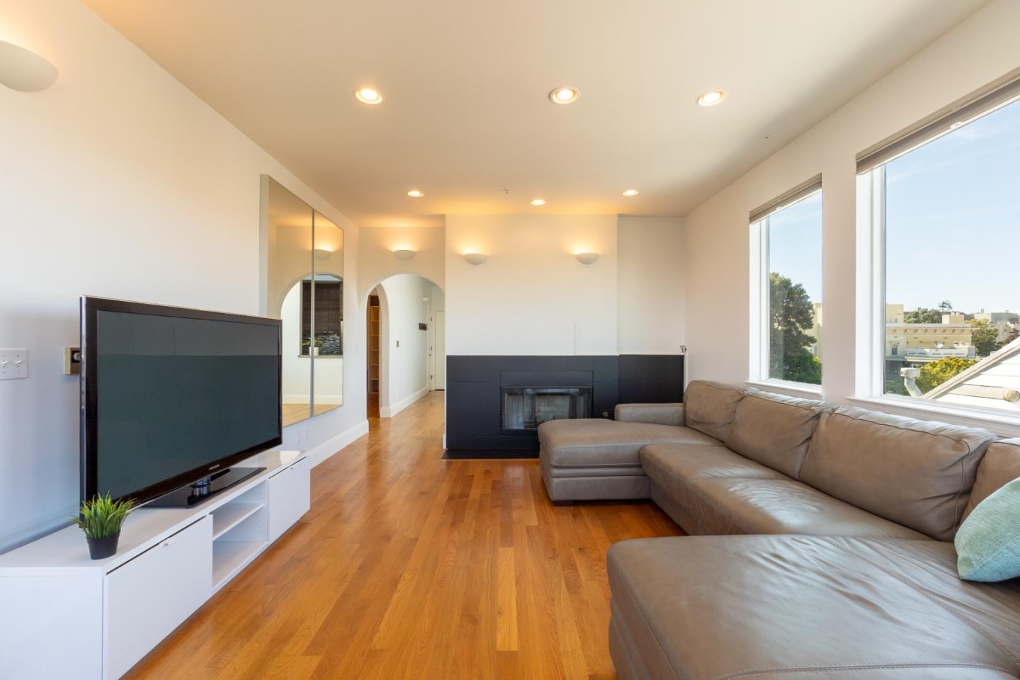 Detail Gallery Image 21 of 49 For 1800 Turk St #402,  San Francisco,  CA 94115 - 2 Beds | 1 Baths