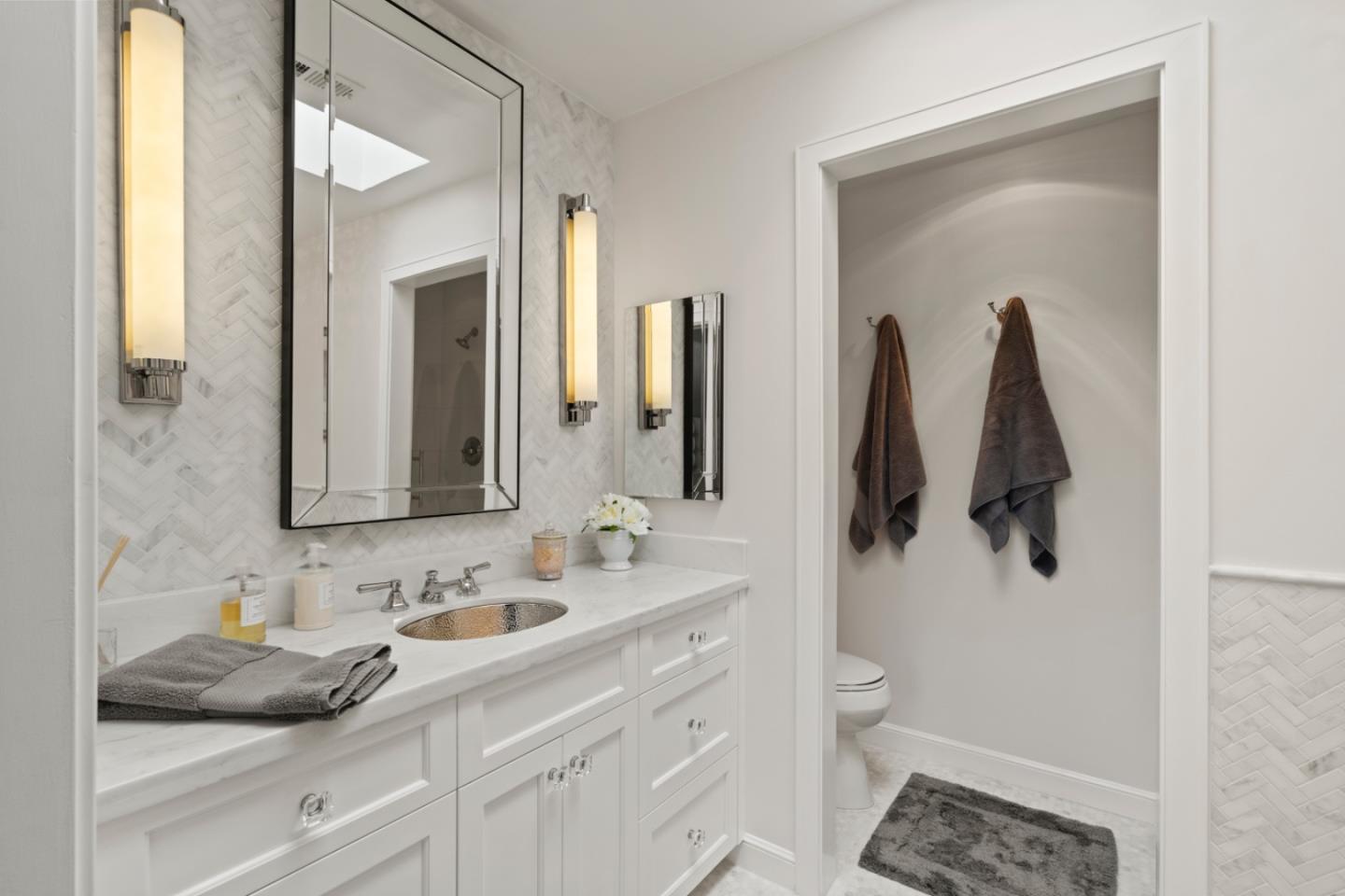 Detail Gallery Image 25 of 39 For 130 Barneson Ave #6,  San Mateo,  CA 94402 - 2 Beds | 2/1 Baths