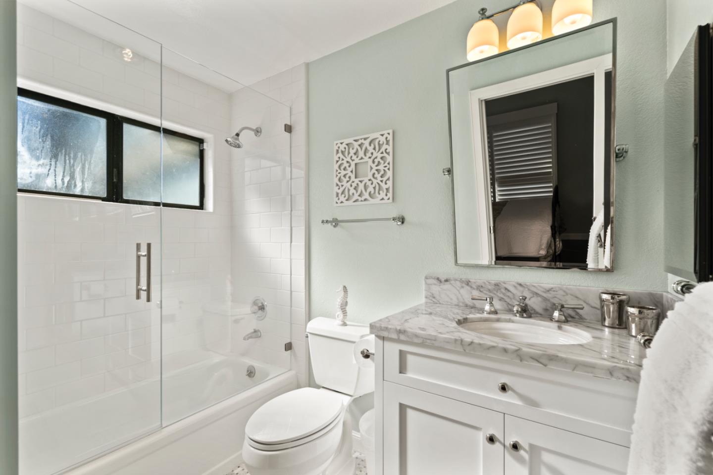 Detail Gallery Image 34 of 39 For 130 Barneson Ave #6,  San Mateo,  CA 94402 - 2 Beds | 2/1 Baths