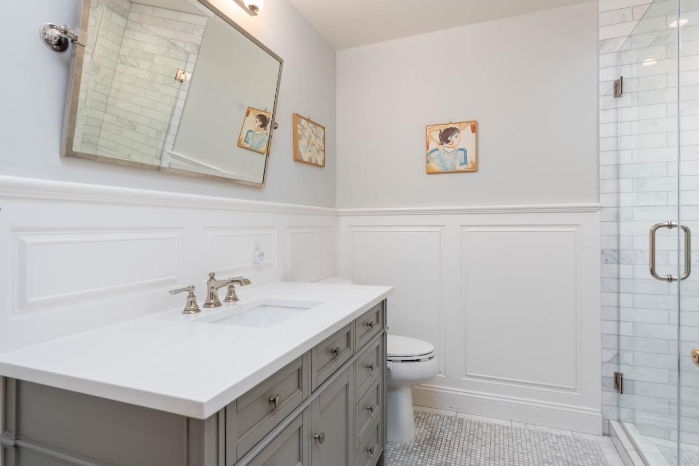 Detail Gallery Image 17 of 46 For 464 Upland Rd, Redwood City,  CA 94062 - 5 Beds | 5/1 Baths