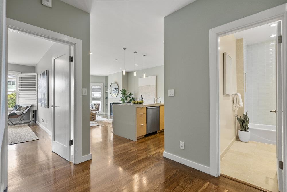Detail Gallery Image 11 of 23 For 28 Parker Ave #102,  San Francisco,  CA 94118 - 2 Beds | 2 Baths