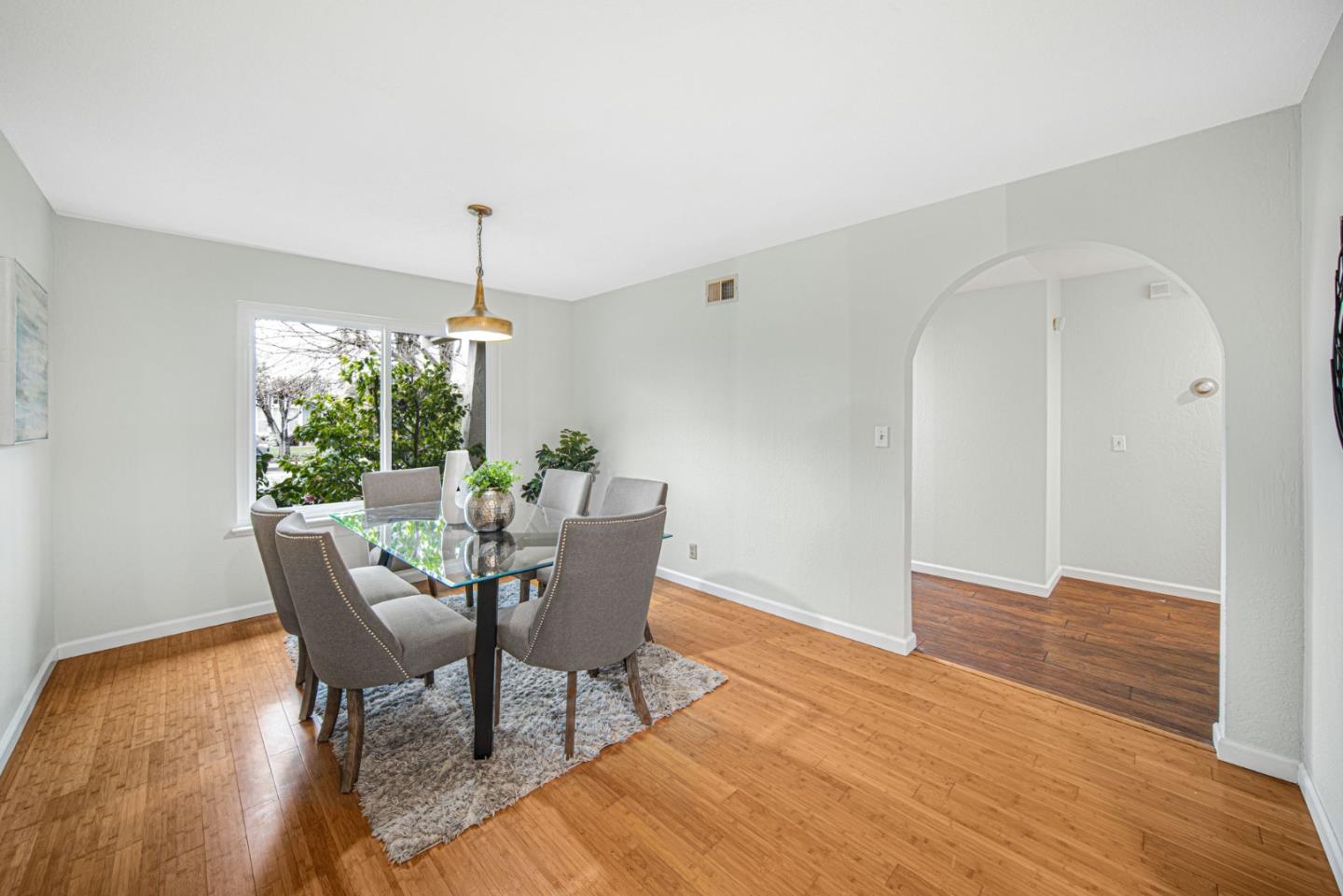 Detail Gallery Image 7 of 46 For 1841 Junewood Ave, San Jose,  CA 95132 - 4 Beds | 2 Baths