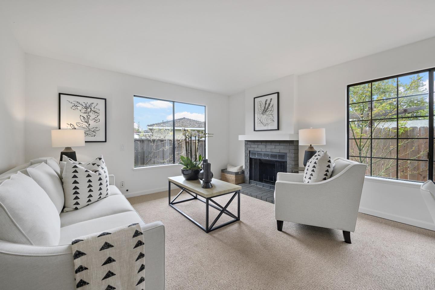 Detail Gallery Image 29 of 41 For 51 Fairhaven Ct, Mountain View,  CA 94041 - 3 Beds | 2/1 Baths