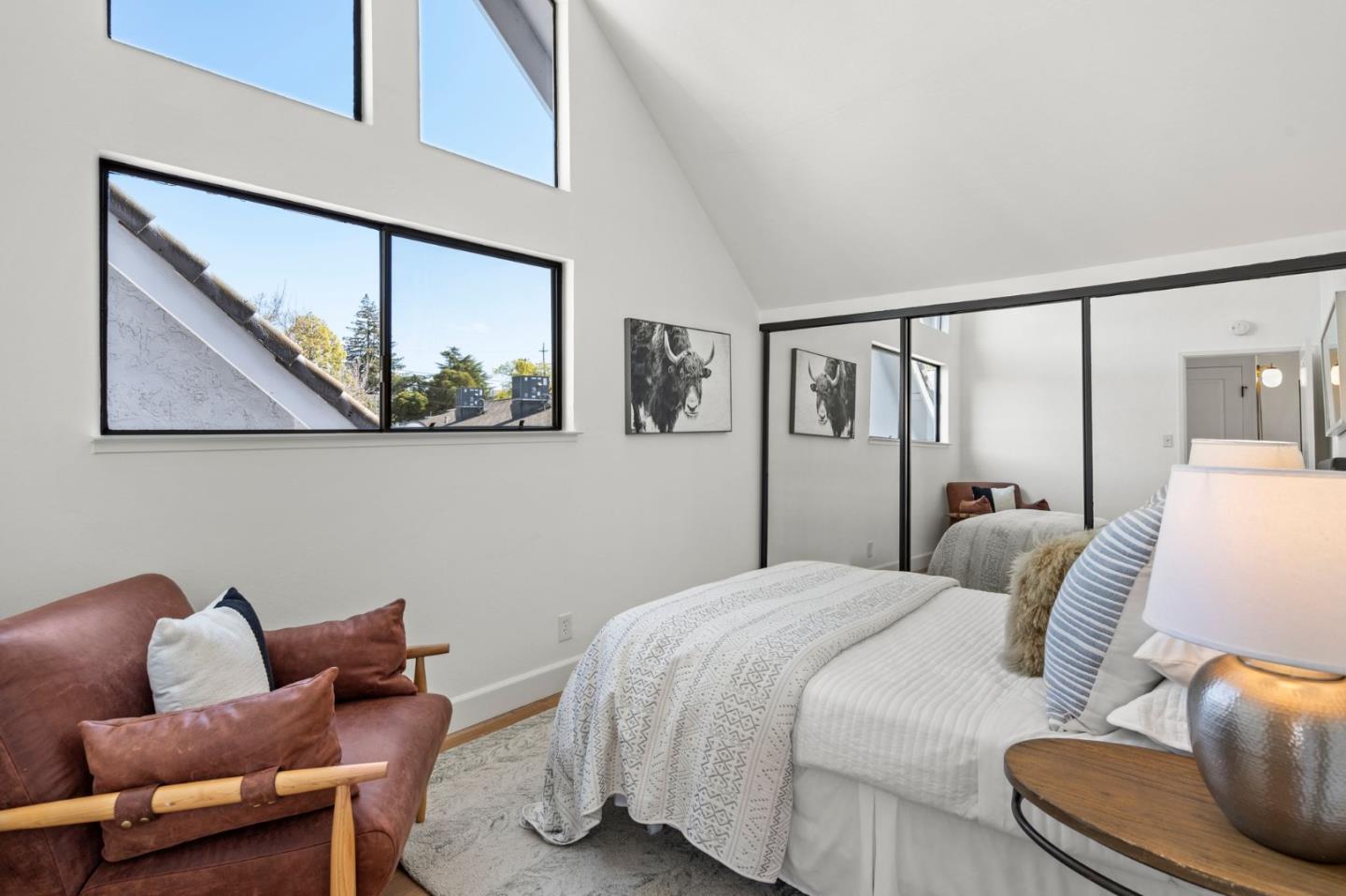 Detail Gallery Image 18 of 28 For 469 W Meadow Dr #10,  Palo Alto,  CA 94306 - 2 Beds | 1/1 Baths