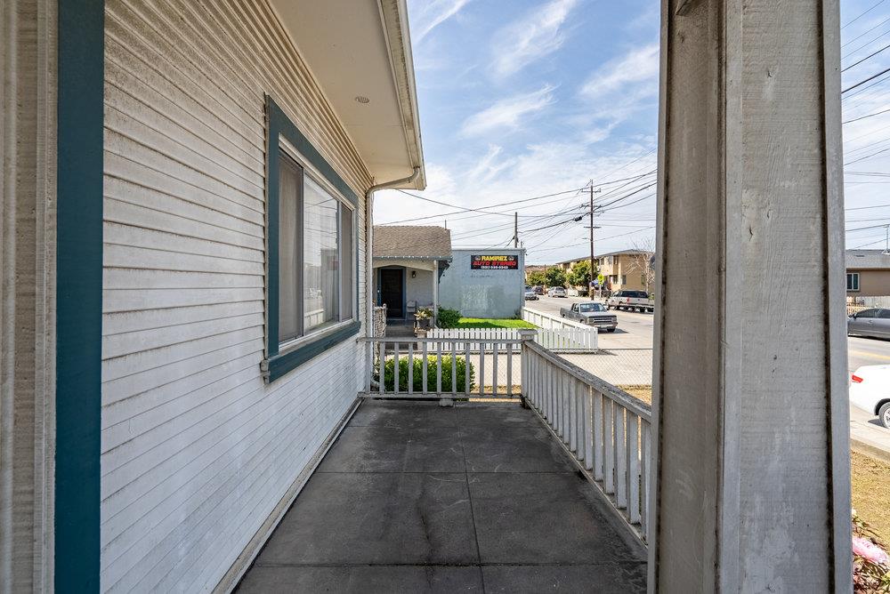 Detail Gallery Image 7 of 68 For 214 E Riverside Dr, Watsonville,  CA 95076 - 3 Beds | 1 Baths