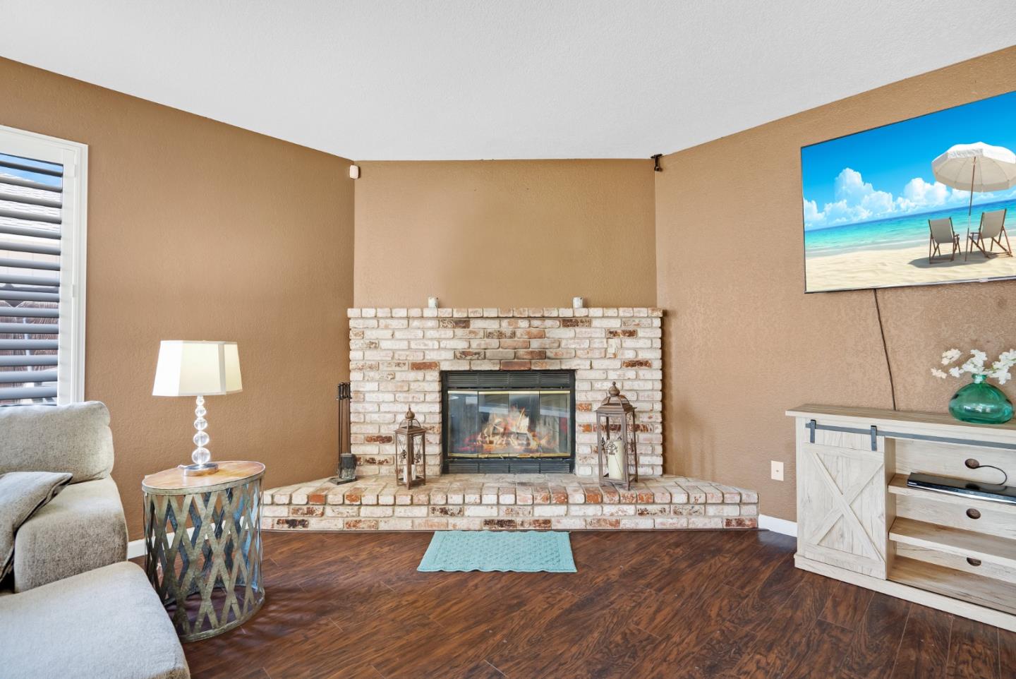 Detail Gallery Image 18 of 42 For 641 Neil Dr, Hollister,  CA 95023 - 3 Beds | 2 Baths