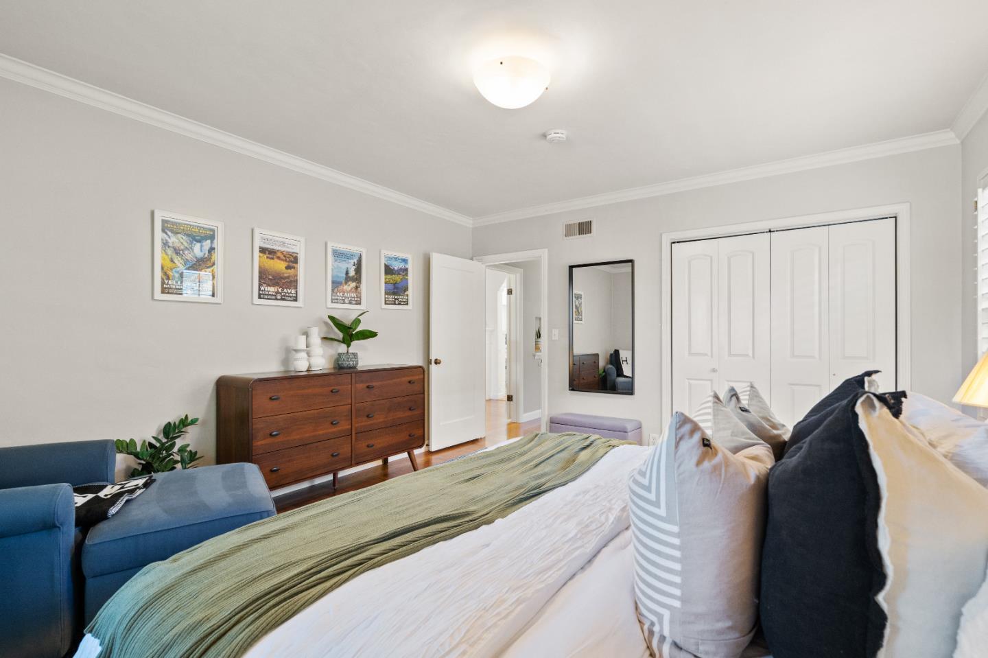 Detail Gallery Image 23 of 37 For 1428 Oak St, San Mateo,  CA 94402 - 3 Beds | 2 Baths