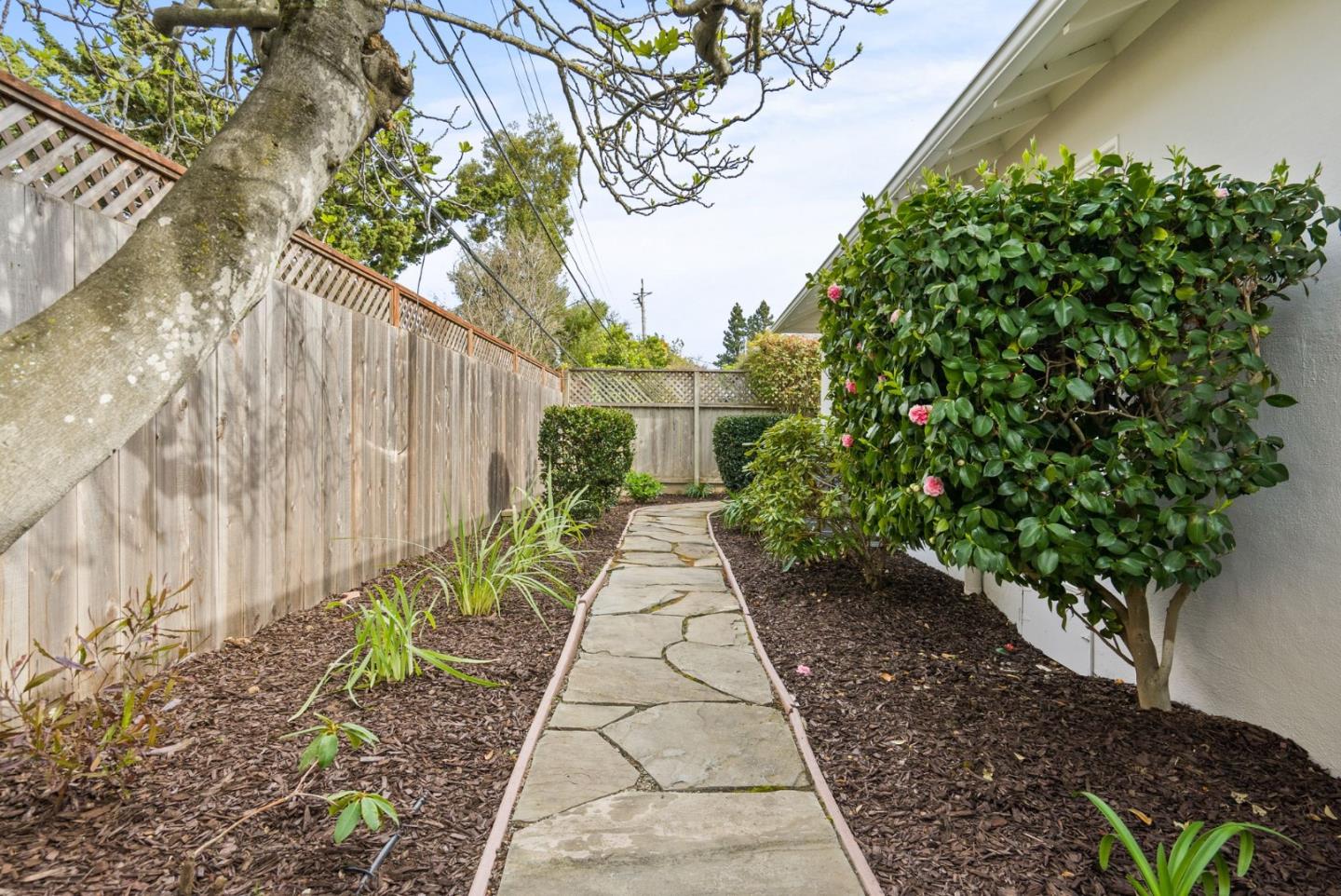 Detail Gallery Image 33 of 36 For 601 Maple St, San Mateo,  CA 94402 - 3 Beds | 2 Baths