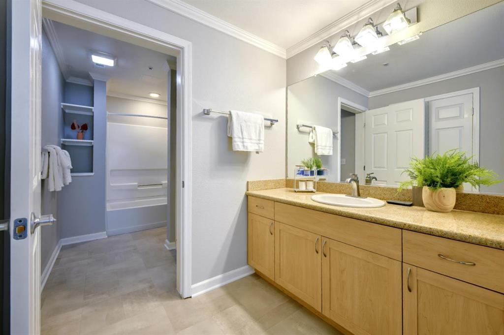 Detail Gallery Image 14 of 42 For 1550 Technology Dr #1124,  San Jose,  CA 95110 - 2 Beds | 2 Baths