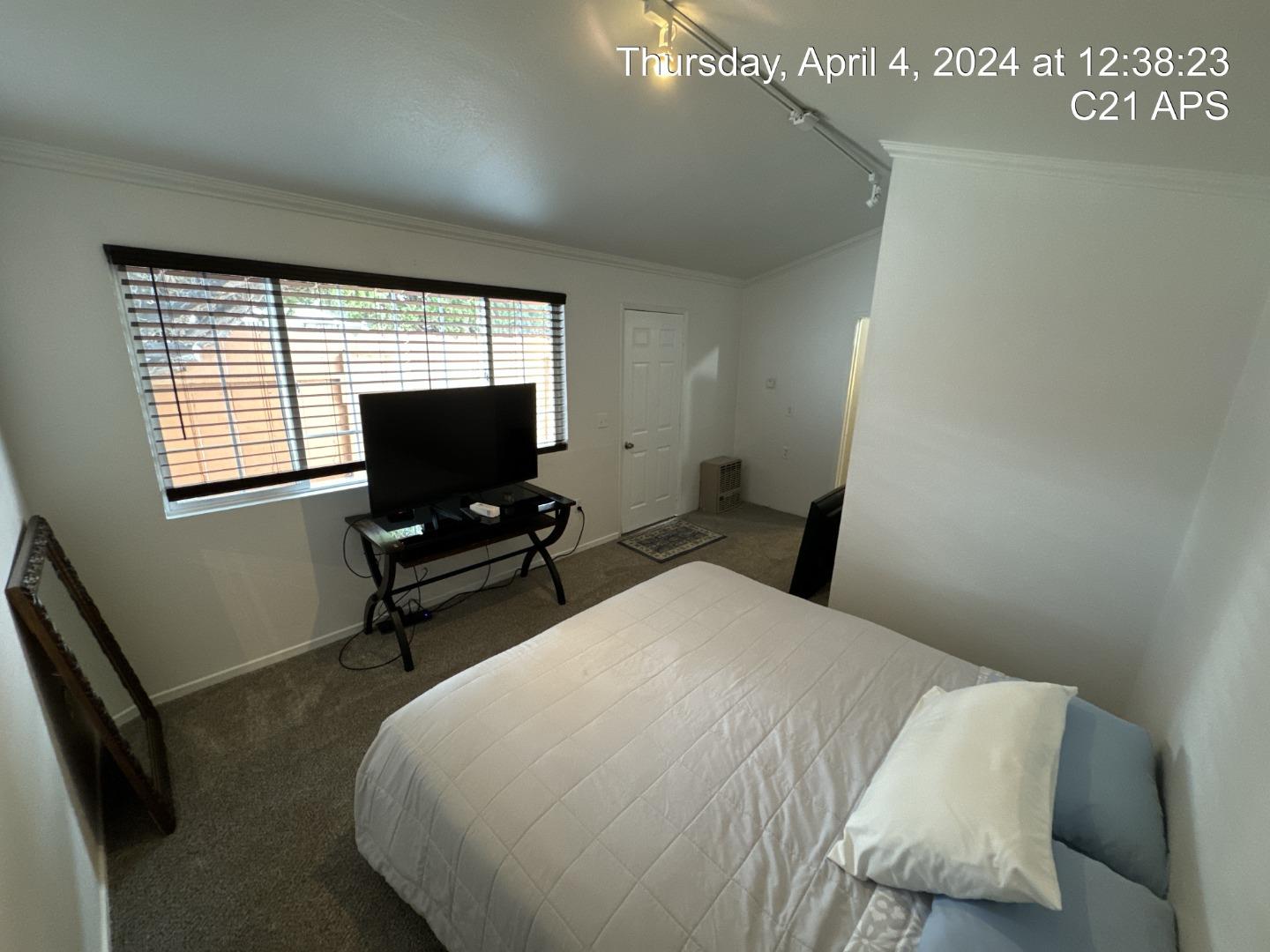 Detail Gallery Image 16 of 24 For 1354 - a N Main St, Salinas,  CA 93906 - 1 Beds | 1 Baths