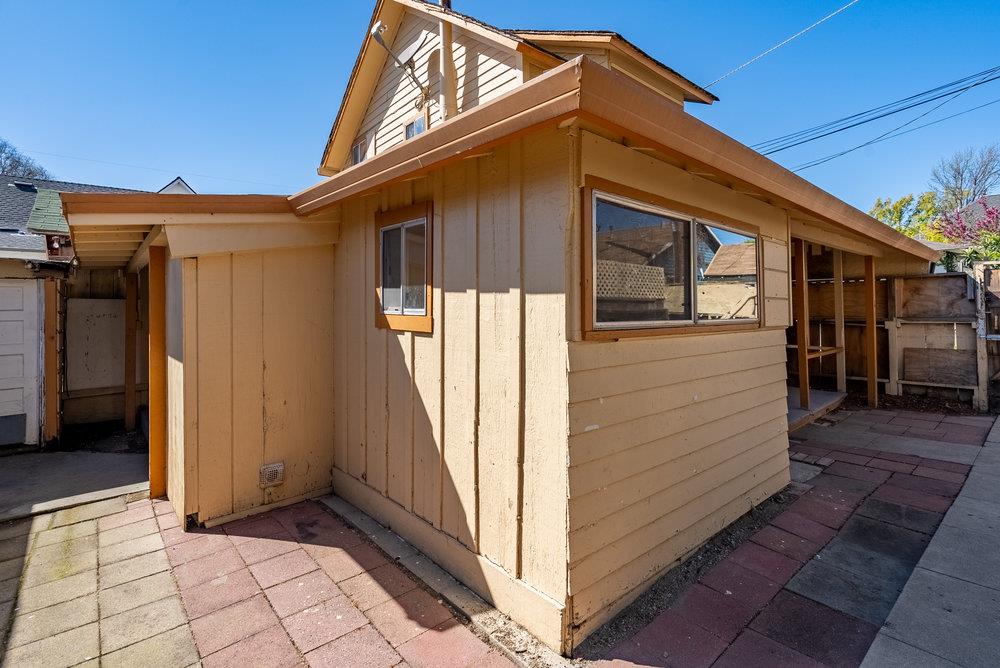 Detail Gallery Image 69 of 89 For 840 Washington St, Hollister,  CA 95023 - 4 Beds | 2/1 Baths
