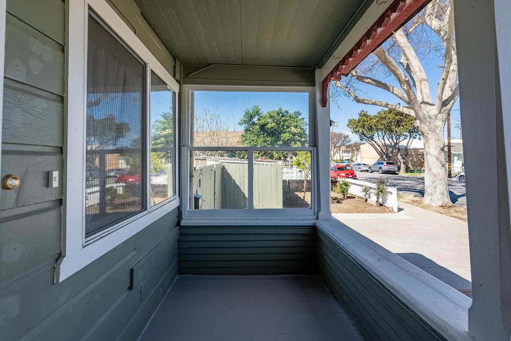 Detail Gallery Image 9 of 89 For 840 Washington St, Hollister,  CA 95023 - 4 Beds | 2/1 Baths