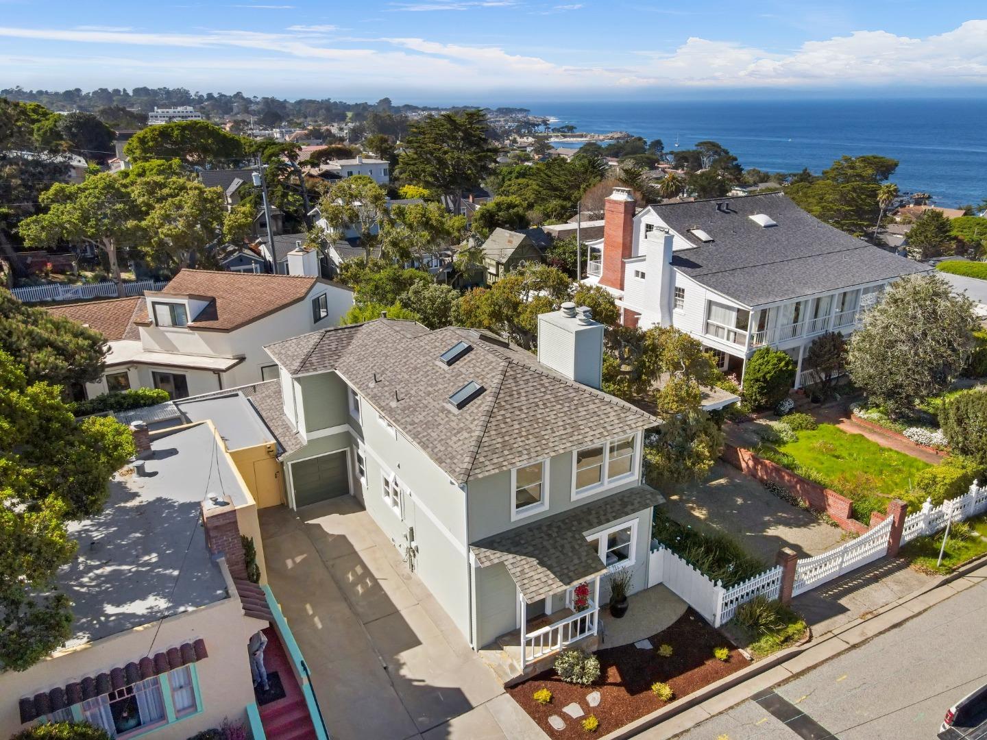 Detail Gallery Image 46 of 57 For 216 2nd St, Pacific Grove,  CA 93950 - 2 Beds | 2 Baths