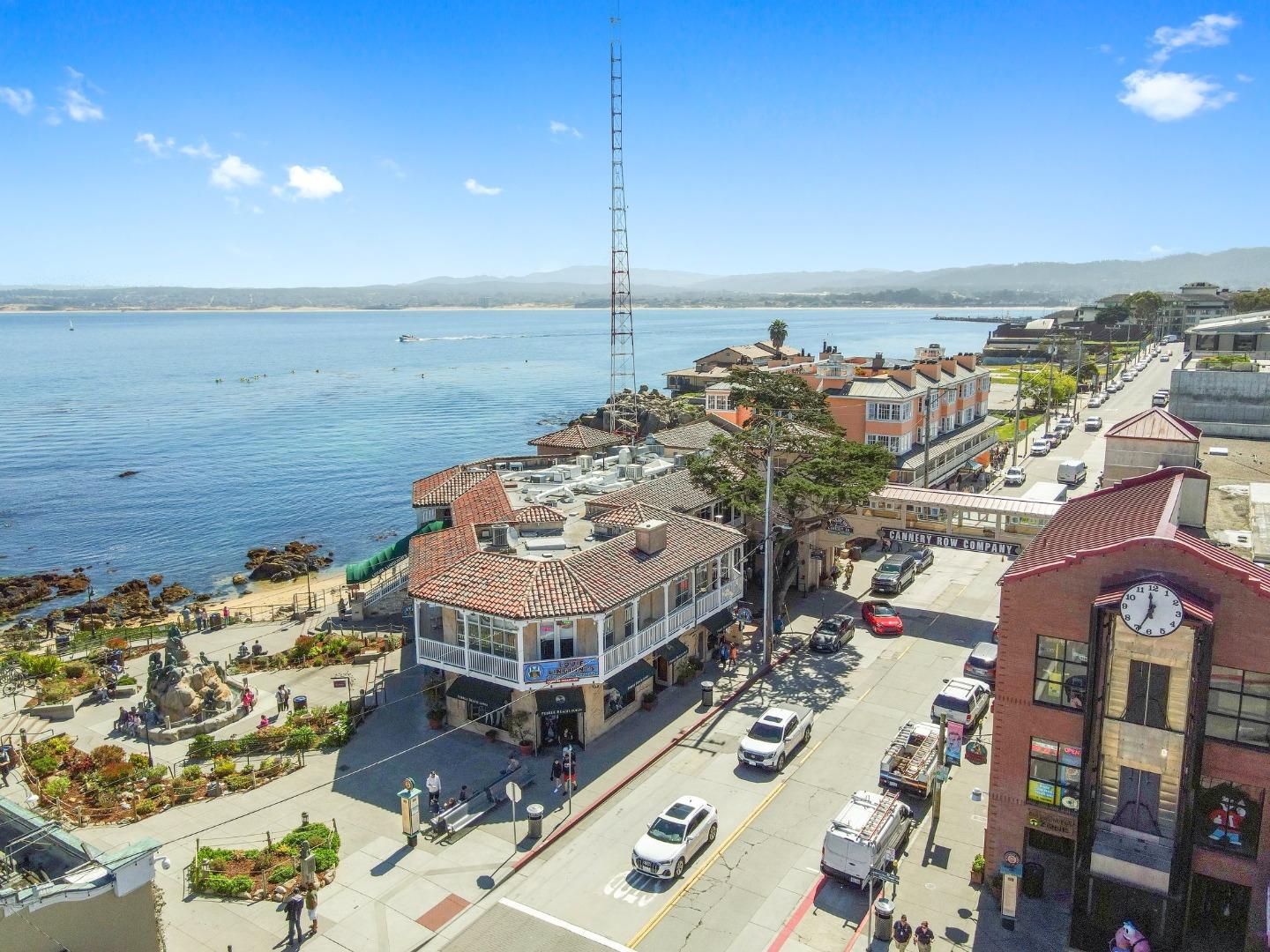 Detail Gallery Image 50 of 57 For 216 2nd St, Pacific Grove,  CA 93950 - 2 Beds | 2 Baths