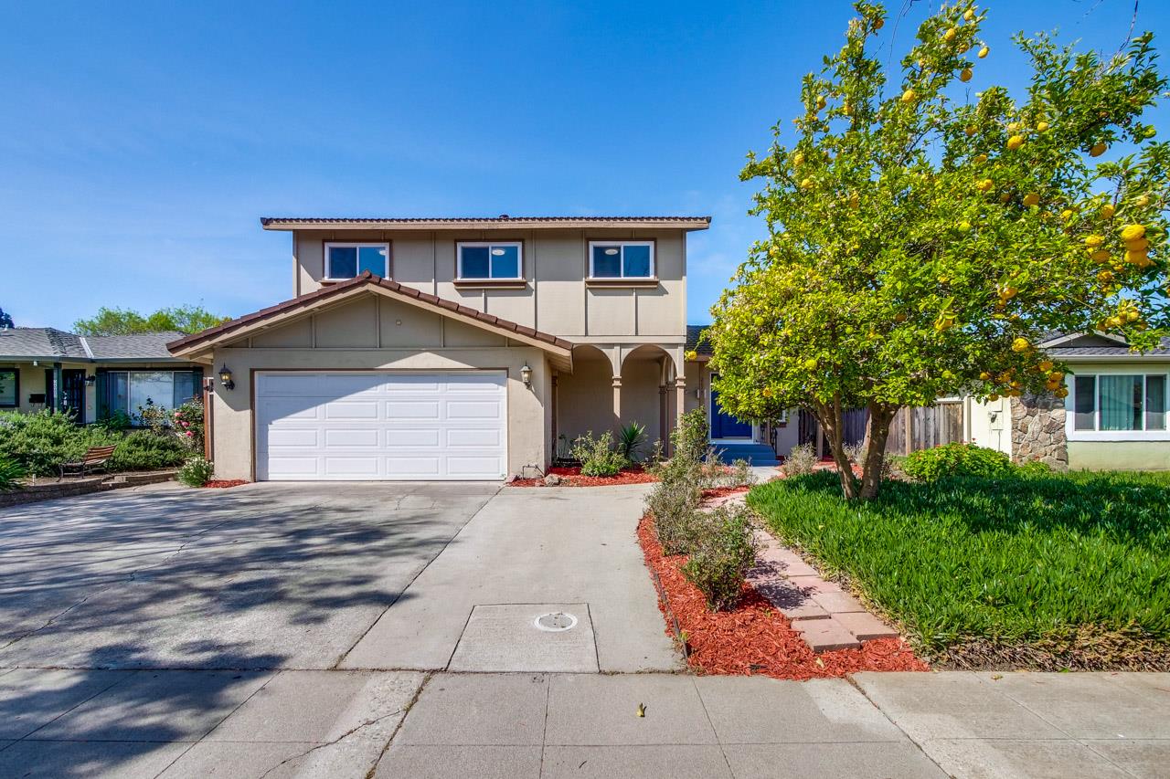 Detail Gallery Image 2 of 70 For 2679 Taffy Dr, San Jose,  CA 95148 - 4 Beds | 2/1 Baths