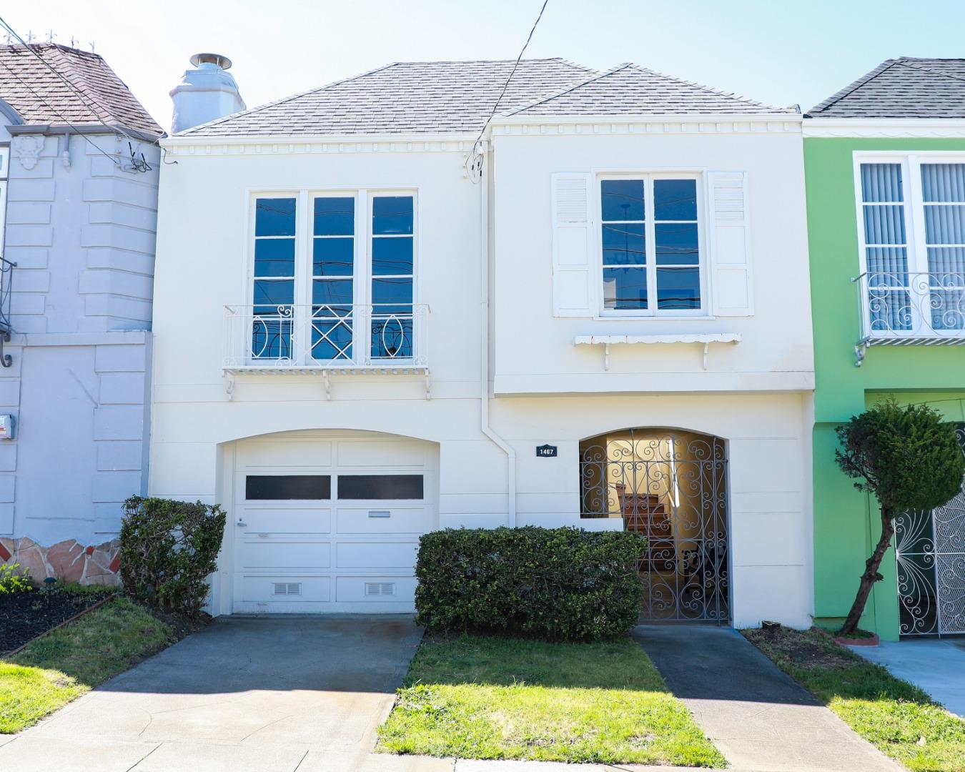 Detail Gallery Image 1 of 1 For 1467 32nd Ave, San Francisco,  CA 94122 - 2 Beds | 1/1 Baths