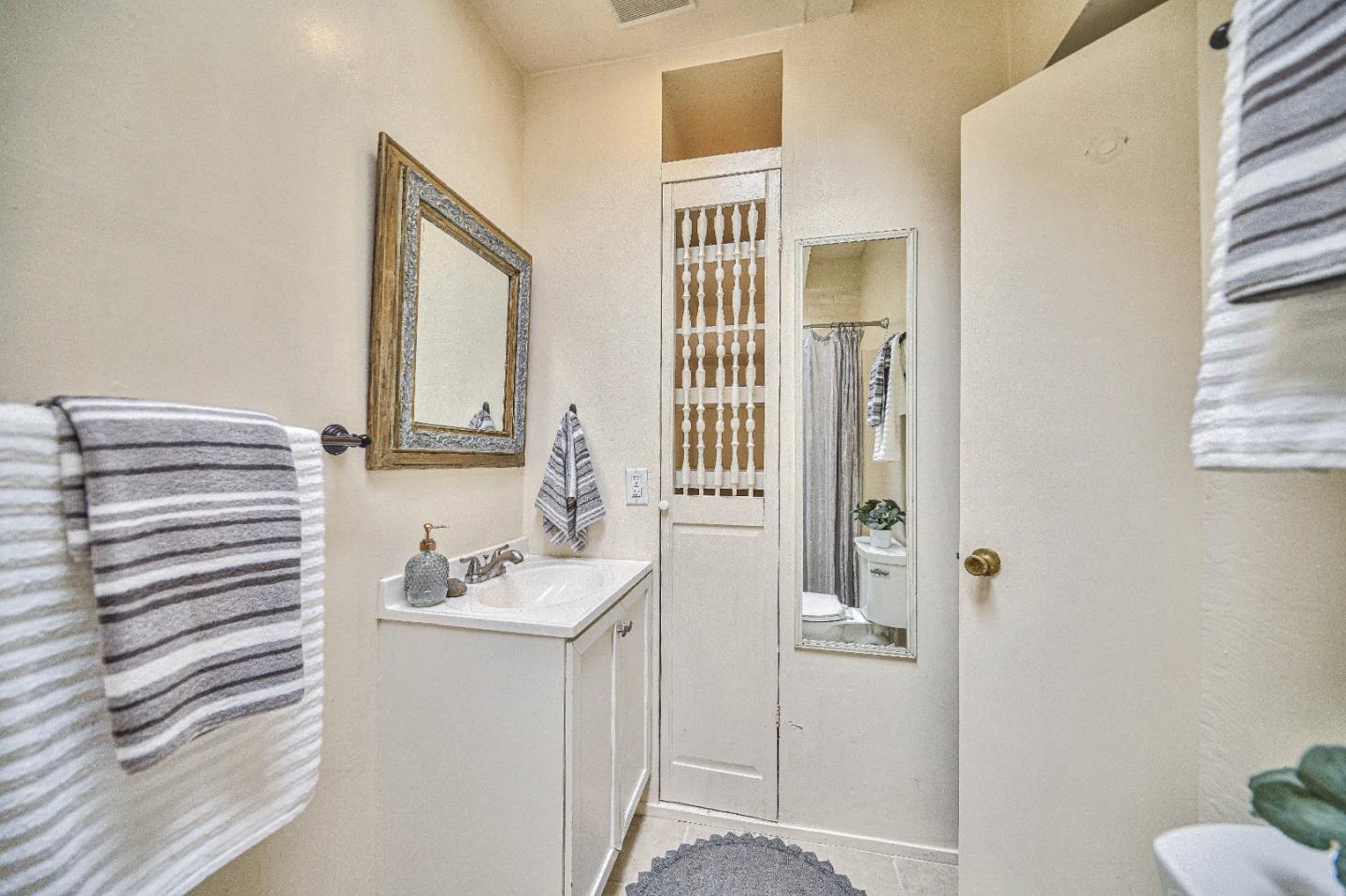 Detail Gallery Image 25 of 42 For 0 Camino Real 11ne 4th Ave, Carmel,  CA 93923 - 3 Beds | 3/1 Baths