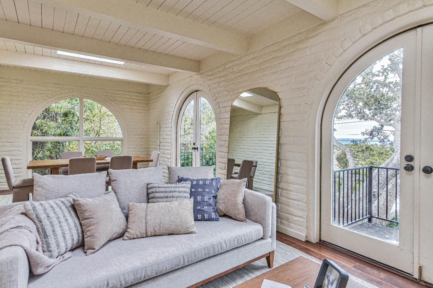Detail Gallery Image 9 of 42 For 0 Camino Real 11ne 4th Ave, Carmel,  CA 93923 - 3 Beds | 3/1 Baths