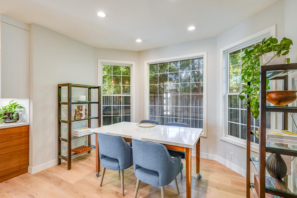 Detail Gallery Image 26 of 70 For 426 Rosedale Ct, Capitola,  CA 95010 - 3 Beds | 2/1 Baths