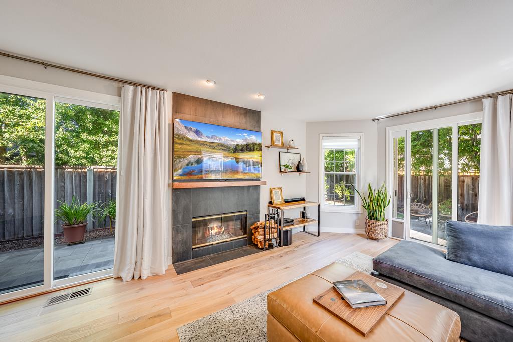 Detail Gallery Image 29 of 70 For 426 Rosedale Ct, Capitola,  CA 95010 - 3 Beds | 2/1 Baths