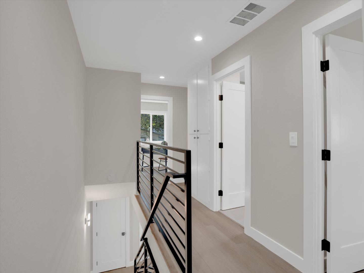 Detail Gallery Image 17 of 30 For 1904 Queen Mary Ct, San Jose,  CA 95132 - 4 Beds | 2/1 Baths
